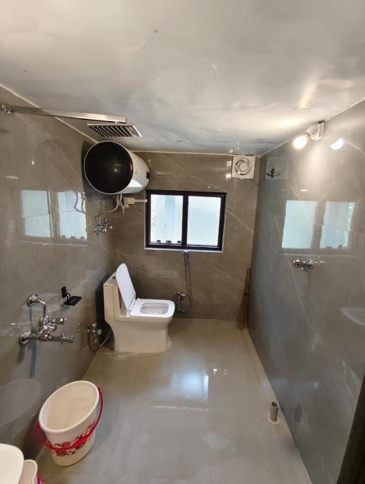 flora and fauna guest house pahalgam