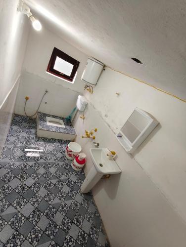 flora and fauna guest house pahalgam