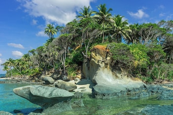 tasvir lagoon retreat