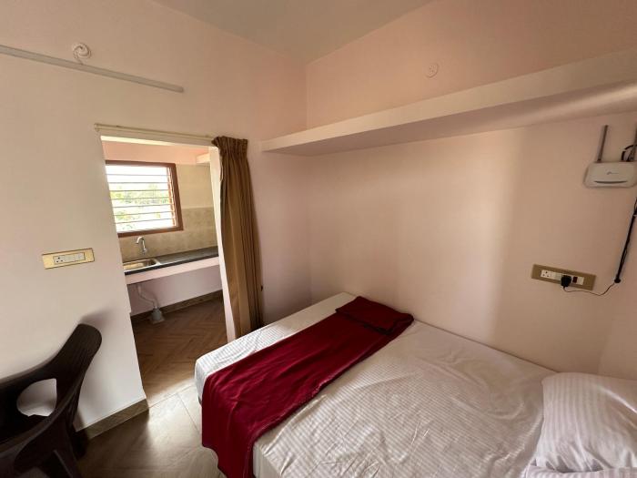 om lingeswaran home stay tiruvannamalai
