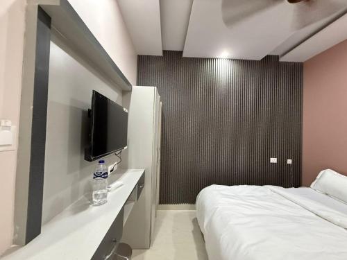 hotel pravas inn