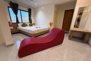 indraprastha executive lodging
