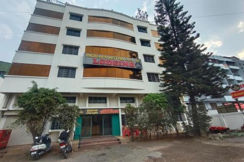 indraprastha executive lodging