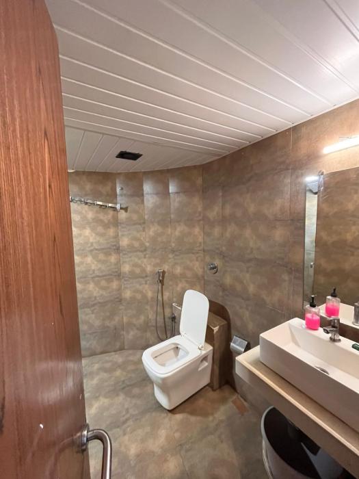 hotel black orchid near international airport t2 m