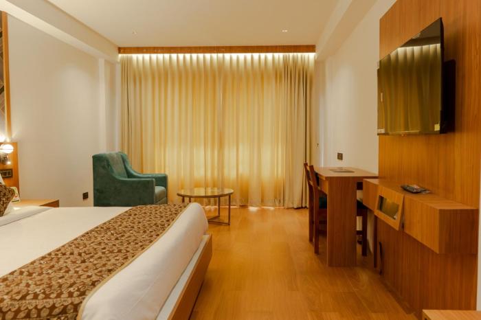 hotel sky international