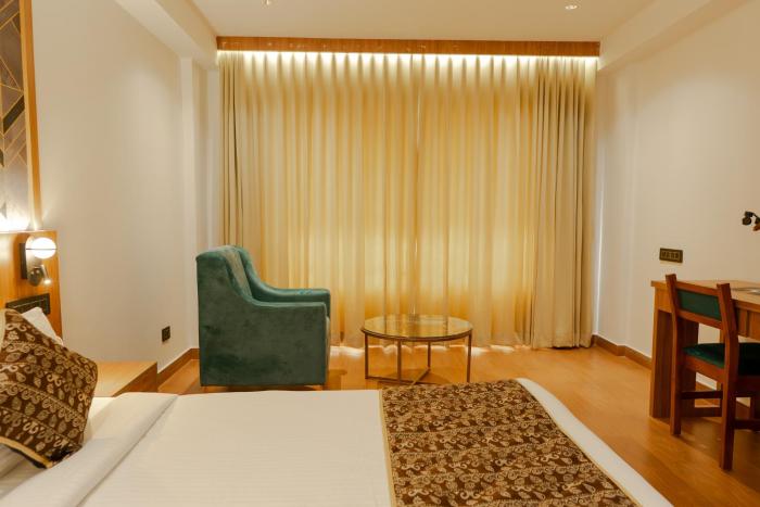 hotel sky international