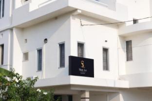 Stay Lo Residency,,2 star