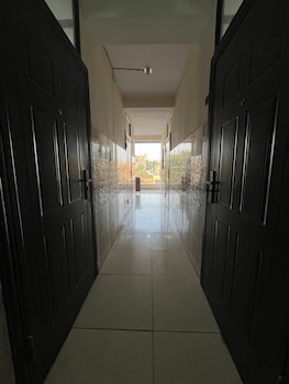 The Harikanta Residency,,2 star