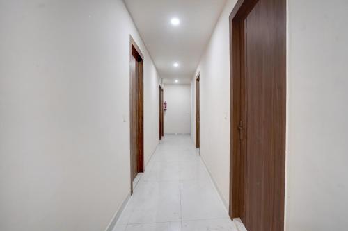 super hotel o delhi meerut expressway makanpur formerly crystal 24