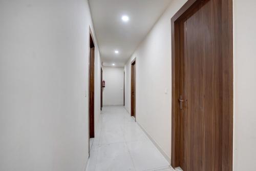 super hotel o delhi meerut expressway makanpur formerly crystal 24