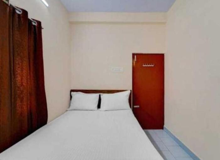 super collection o gummidipundi bus terminal chennai formerly dass residency