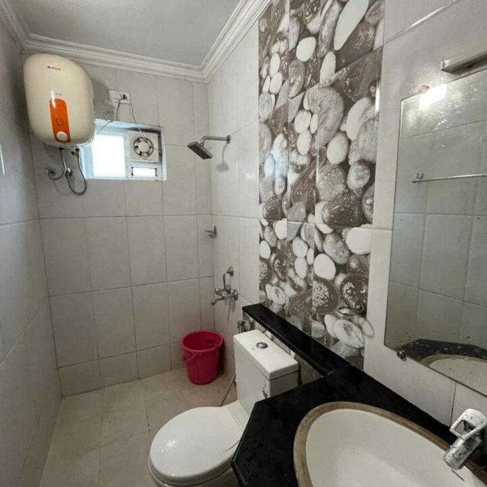 super collection o gummidipundi bus terminal chennai formerly dass residency