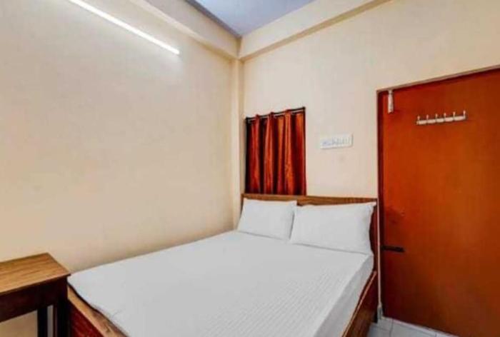 super collection o gummidipundi bus terminal chennai formerly dass residency