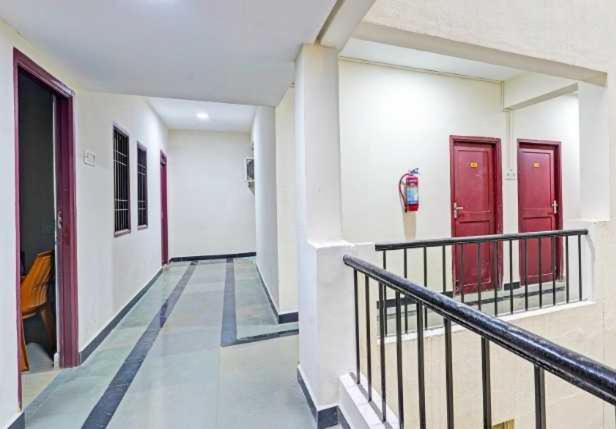 super collection o gummidipundi bus terminal chennai formerly dass residency