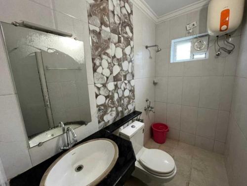 super collection o gummidipundi bus terminal chennai formerly dass residency