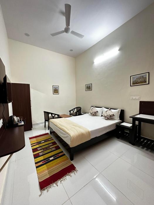 sudarshan homestay