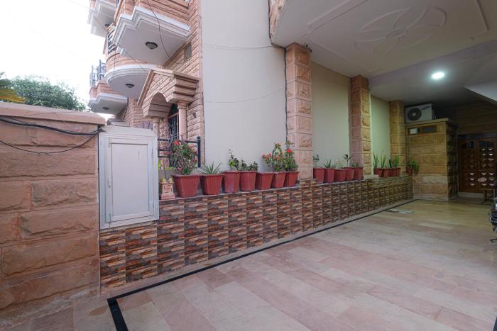 sudarshan homestay