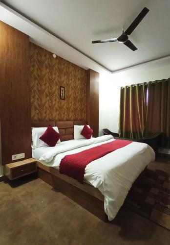 hotel padma residency