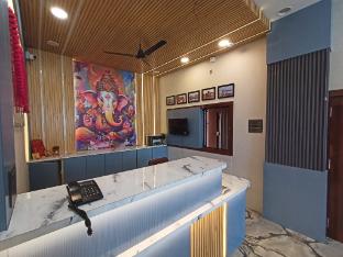 hotel padma residency