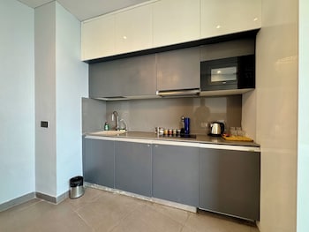 Mulberry Homes Supernova,,3 star