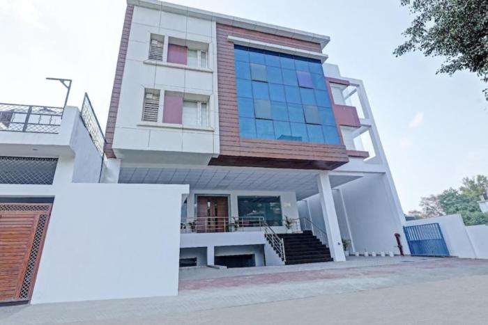 hotel heaven grand lucknow