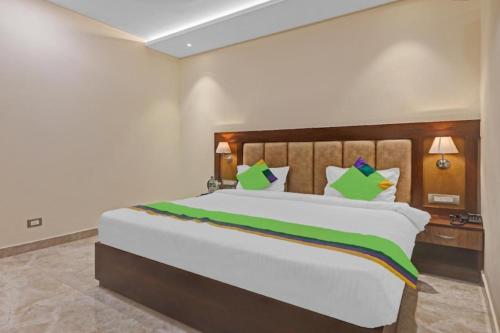 hotel heaven grand lucknow