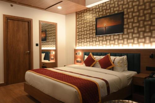 Celestial International,,4 star