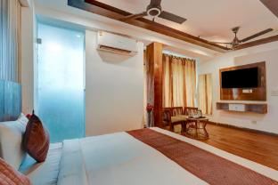 hotel twamev ashram