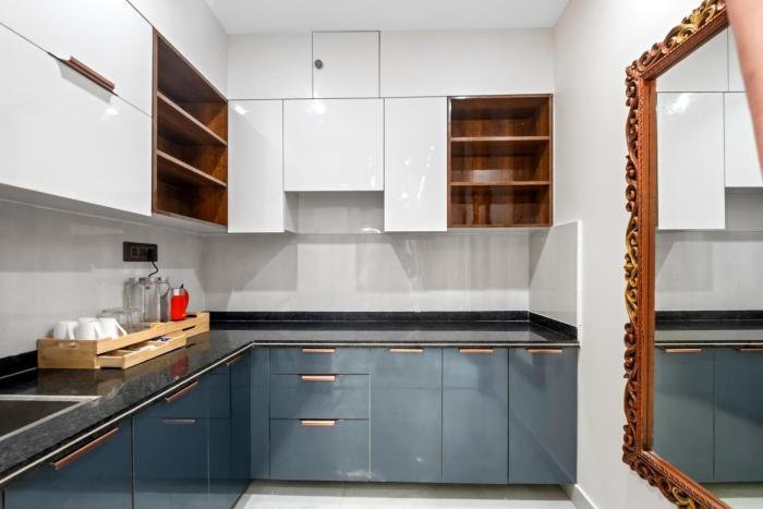 the neeraj ganga rani mahal with ganga ghat access