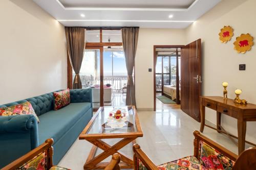 the neeraj ganga rani mahal with ganga ghat access