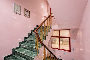 a square homes and stay