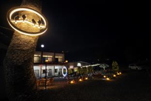 forest nest farm stay