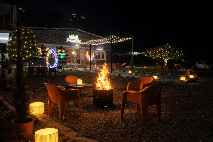 forest nest farm stay