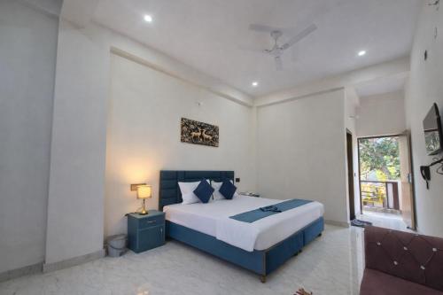 forest nest farm stay