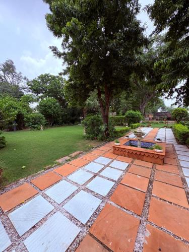 junia bagh a lakeside homestay
