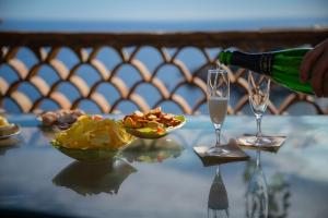 mendolia beach hotel