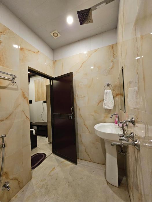 chhaya niketan home stay