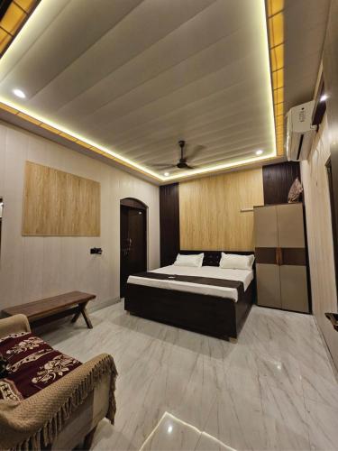 chhaya niketan home stay