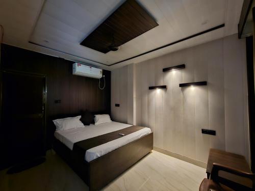 chhaya niketan home stay