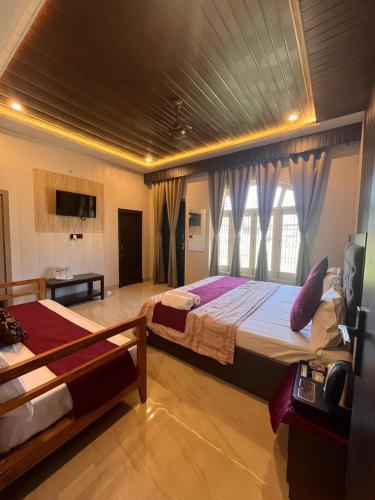 chhaya niketan home stay