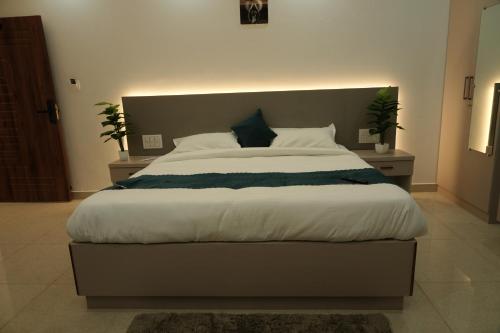 hi fi service apartment
