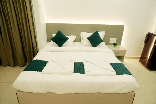 hi fi service apartment