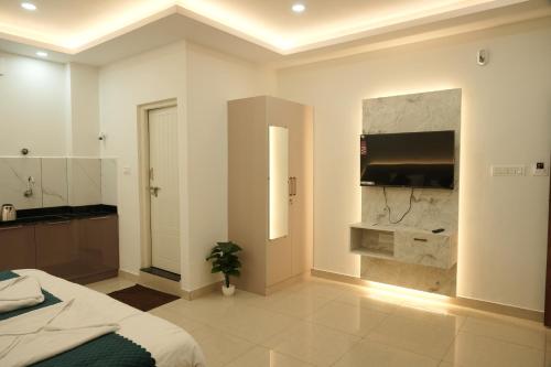 hi fi service apartment