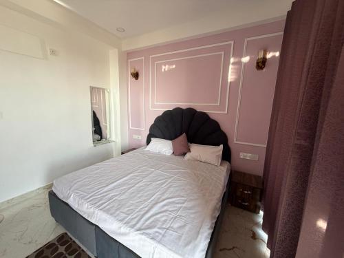 the white lotus homestay
