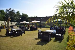 aura resorts