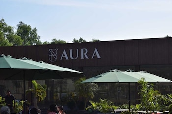 Aura Resorts,,2 star