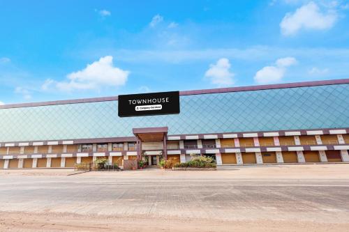 super townhouse gidc ankleshwar formerly studio 60