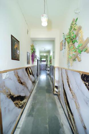 Hotel Apple Inn,,3 star