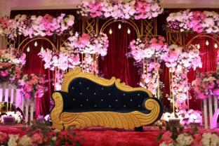 hotel awadh grand