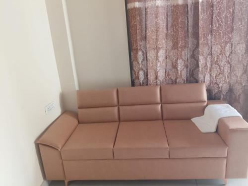 hotel awadh grand